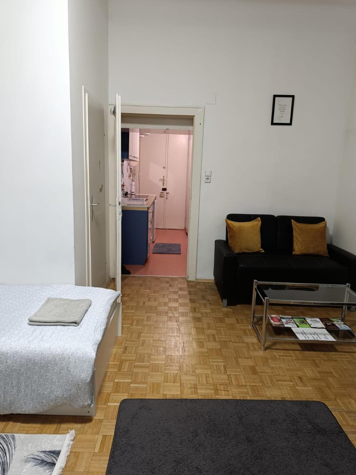 Wohnung In Der Naehe Wiener Stadthalle Und Zentrum 9 외부 사진