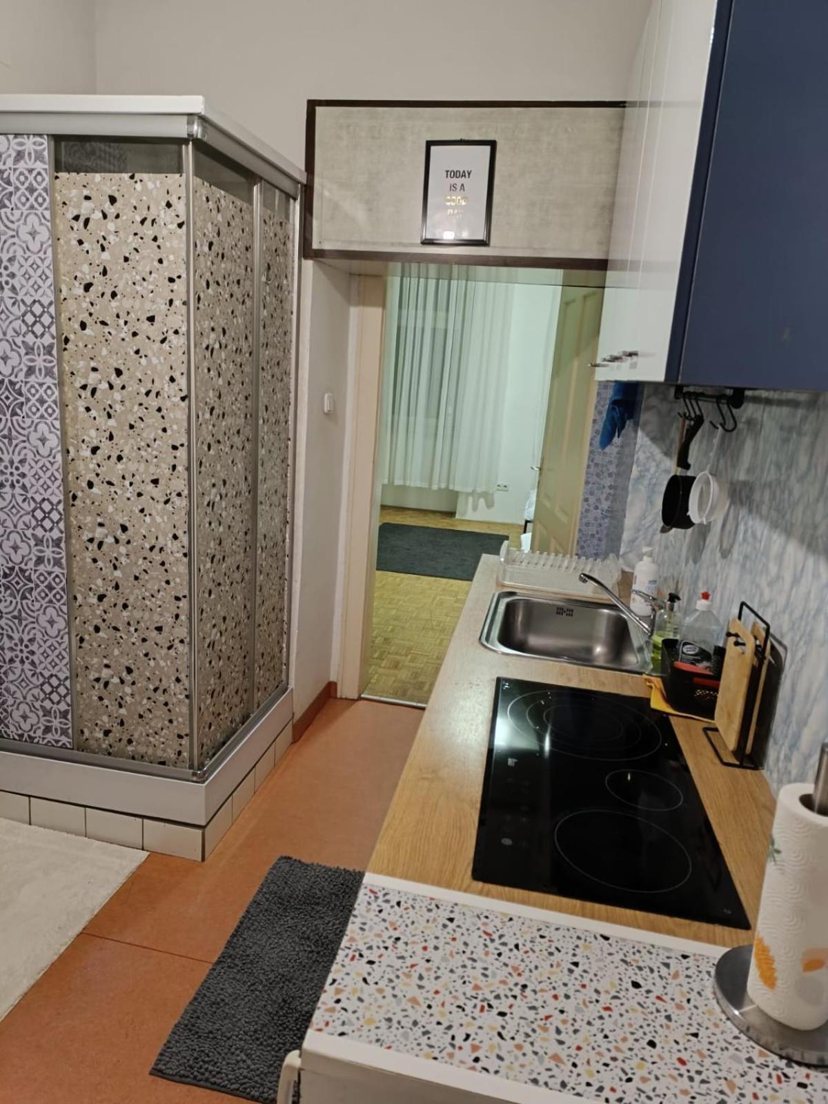 Wohnung In Der Naehe Wiener Stadthalle Und Zentrum 9 외부 사진