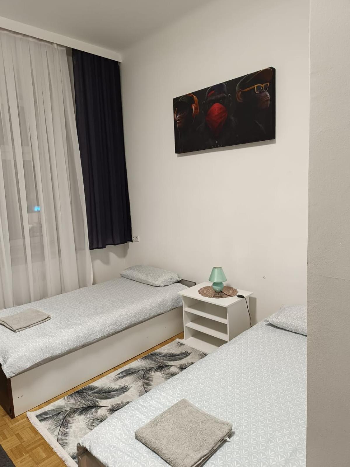 Wohnung In Der Naehe Wiener Stadthalle Und Zentrum 9 외부 사진