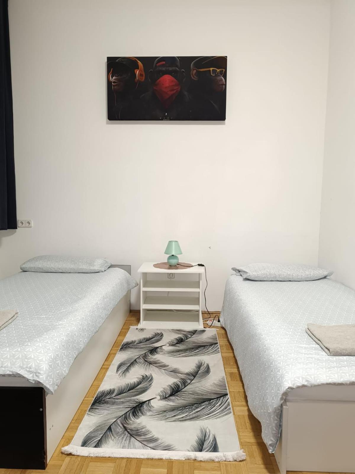 Wohnung In Der Naehe Wiener Stadthalle Und Zentrum 9 외부 사진
